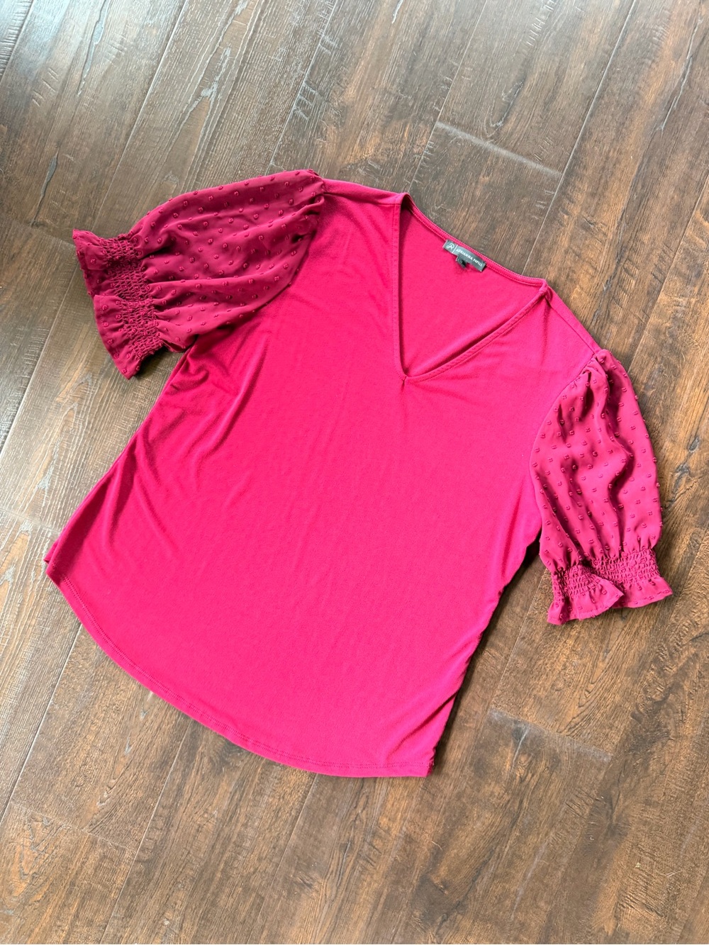 Adrianna Papell Fuchsia V-Neck Puff Sleeve Top